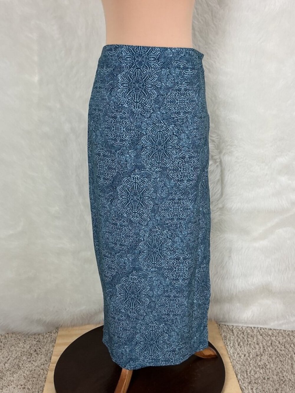 RipSkirt Blue Floral Geometric Casella Midnight Midi Skirt Style 4 L